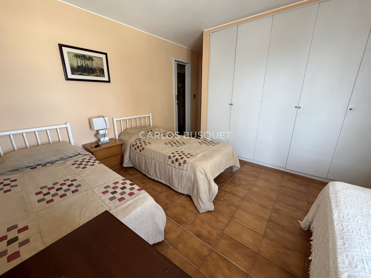 Apartamento ID.62 - Apto en Venta, en península, vista al mar! 