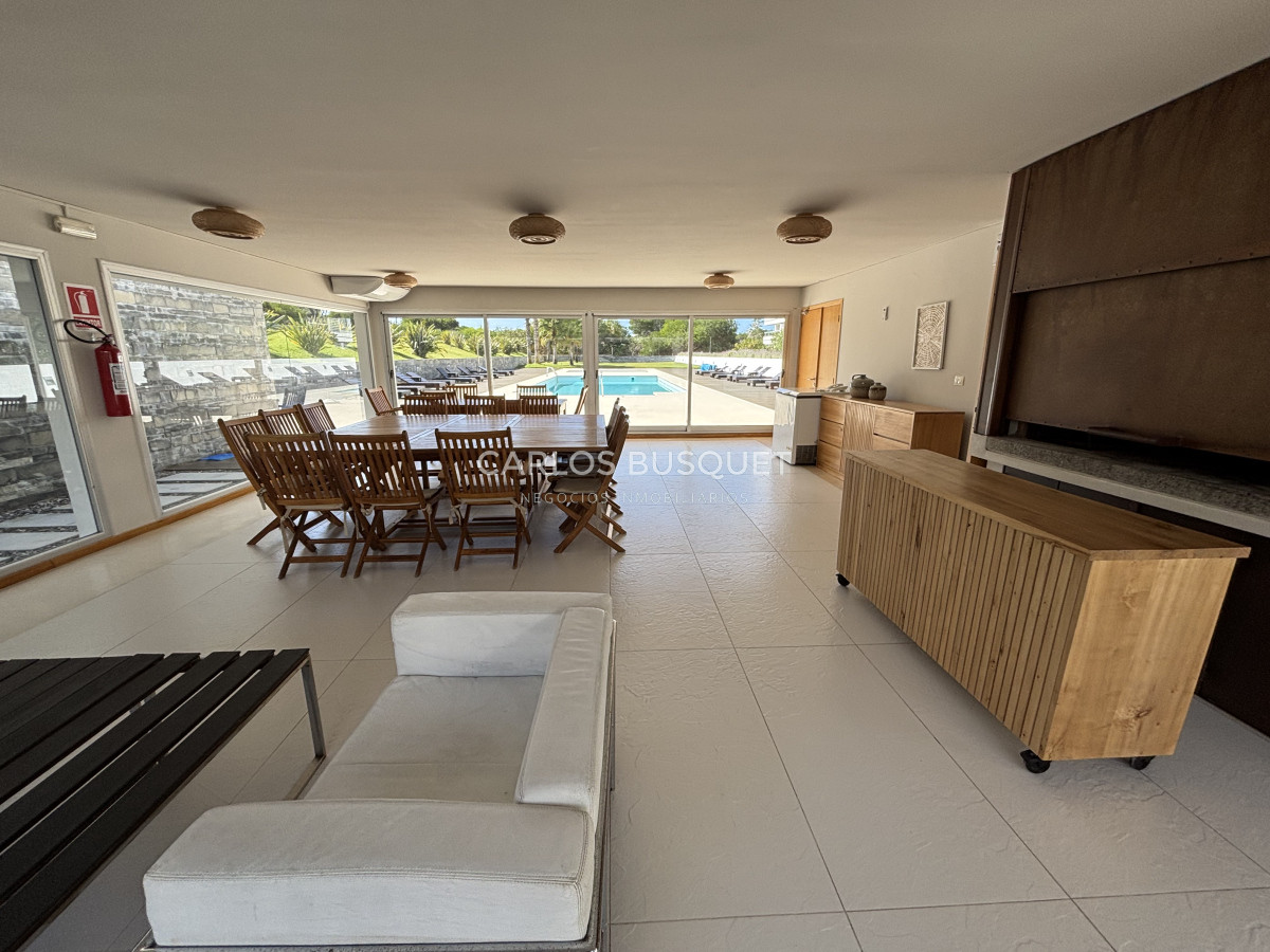 Apartamento ID.846 - Venta de apartamento 3 dormitorios en suite, en playa brava, torre Indigo