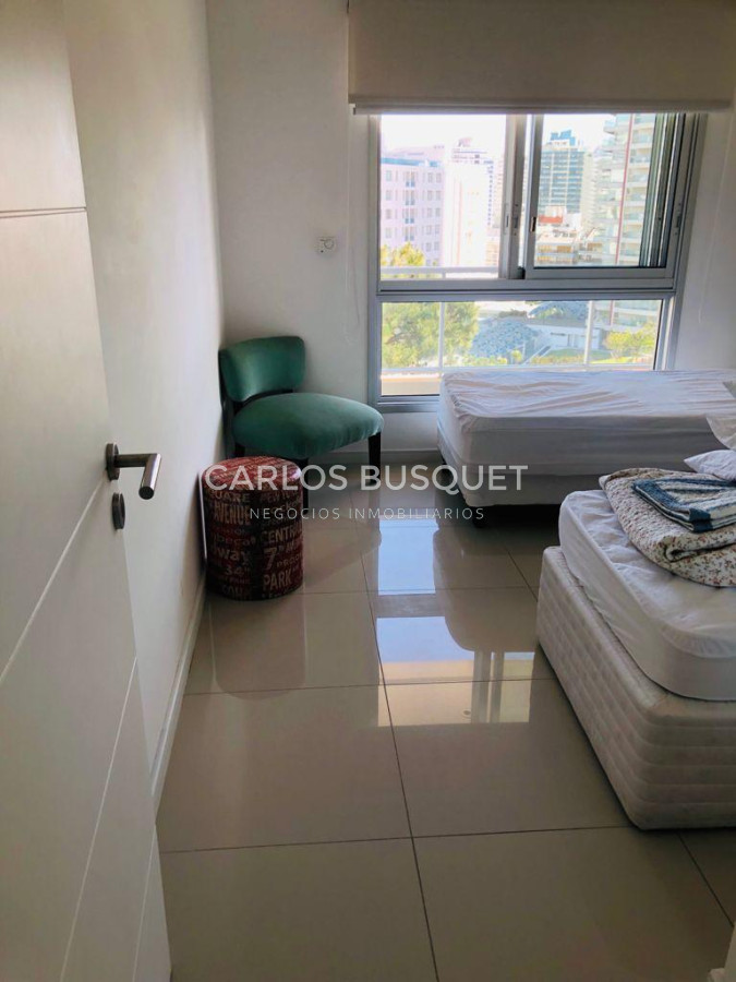 Apartamento ID.679 - Apartamento en  alquiler temporal, de 2 dormitorios, en playa brava