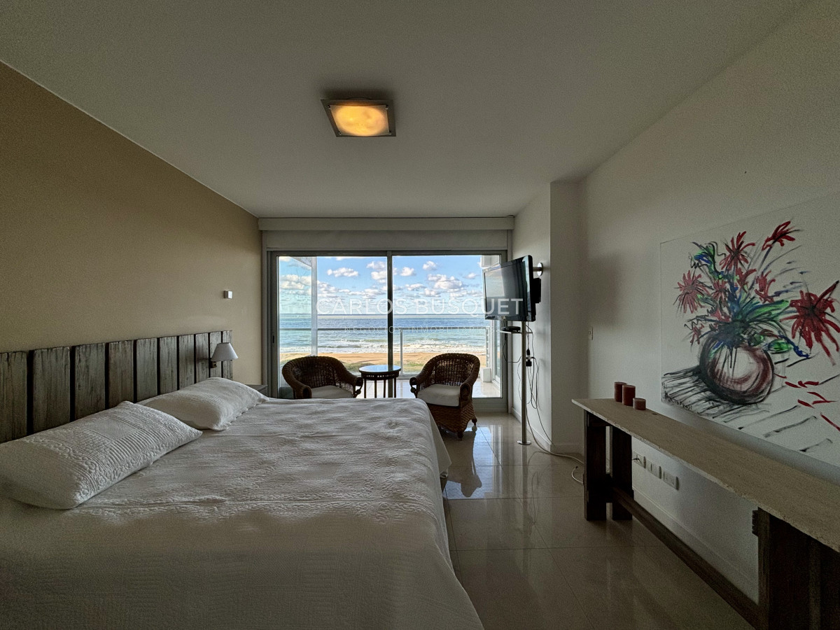 Apartamento ID.1099 - Apartamento en alquiler temporal de 2 dormitorios en suite en Playa Brava