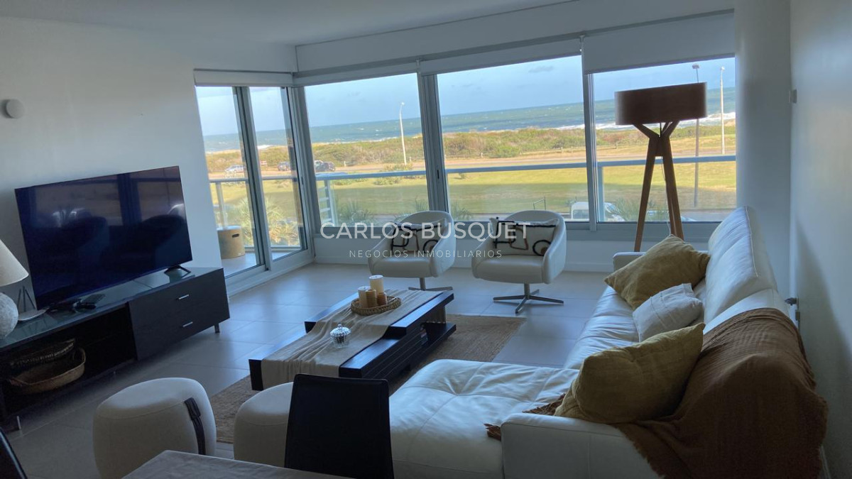 Apartamento ID.724 - Departamento en playa Brava primera linea - alquiler temporal