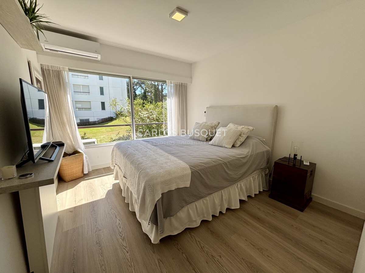 Apartamento ID.1304 - Apartamento en venta de 4 dormitorios en Playa Brava