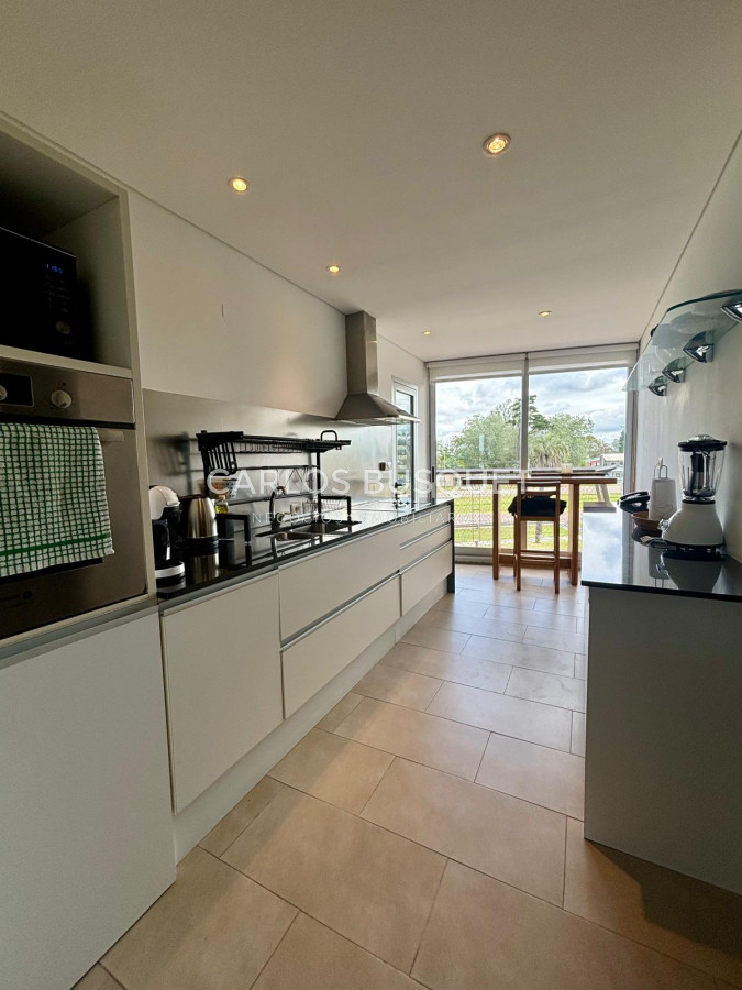 Apartamento ID.804 - Apartamento en venta de 3 dormitorios en La Barra