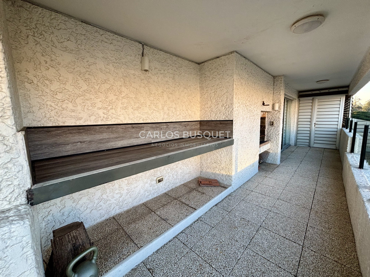 Apartamento ID.1205 - Apartamento de 3 dormitorios en alquiler temporal en playa mansa
