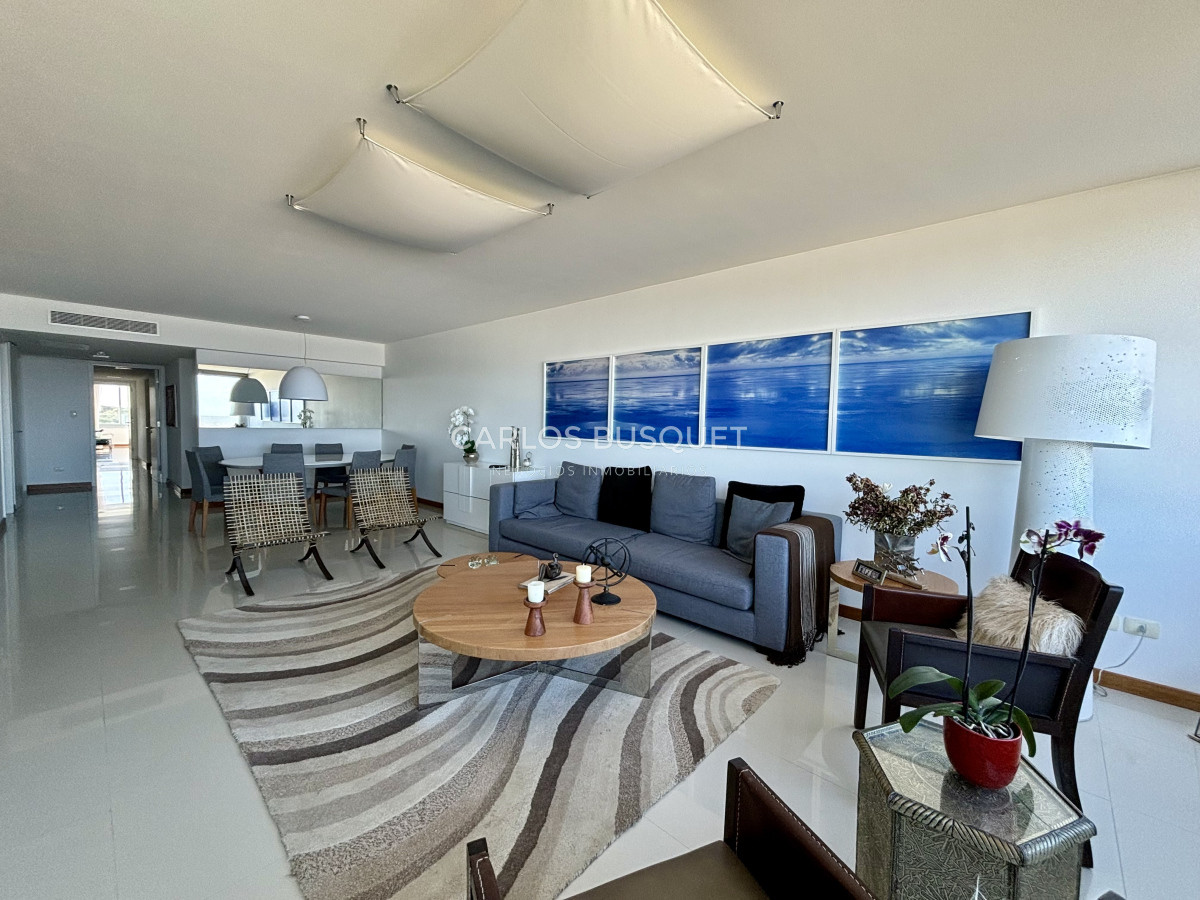 Apartamento ID.869 - Apartamento en alquiler temporal, de 3 dormitorios, en playa brava