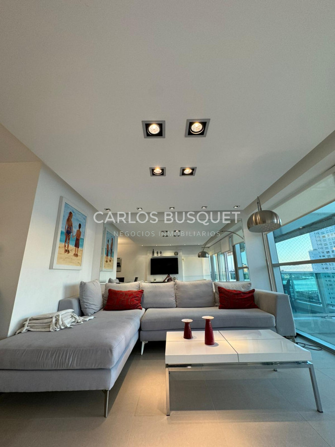 Apartamento ID.986 - Espectacular apartamento en venta en playa Mansa 3 suites