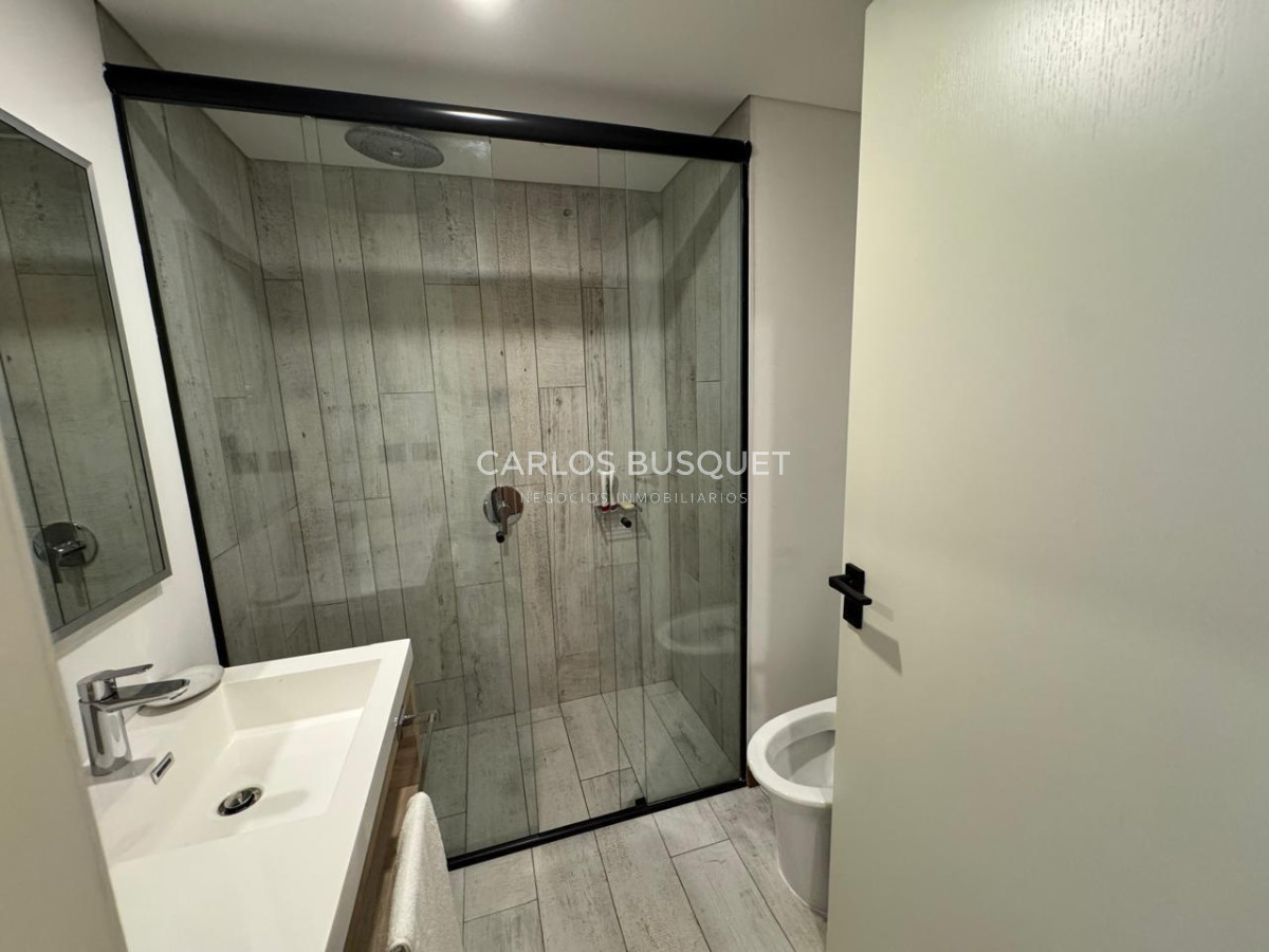 Apartamento ID.1077 - Apartamento en venta de 3 dormitorios en venta en Playa Brava