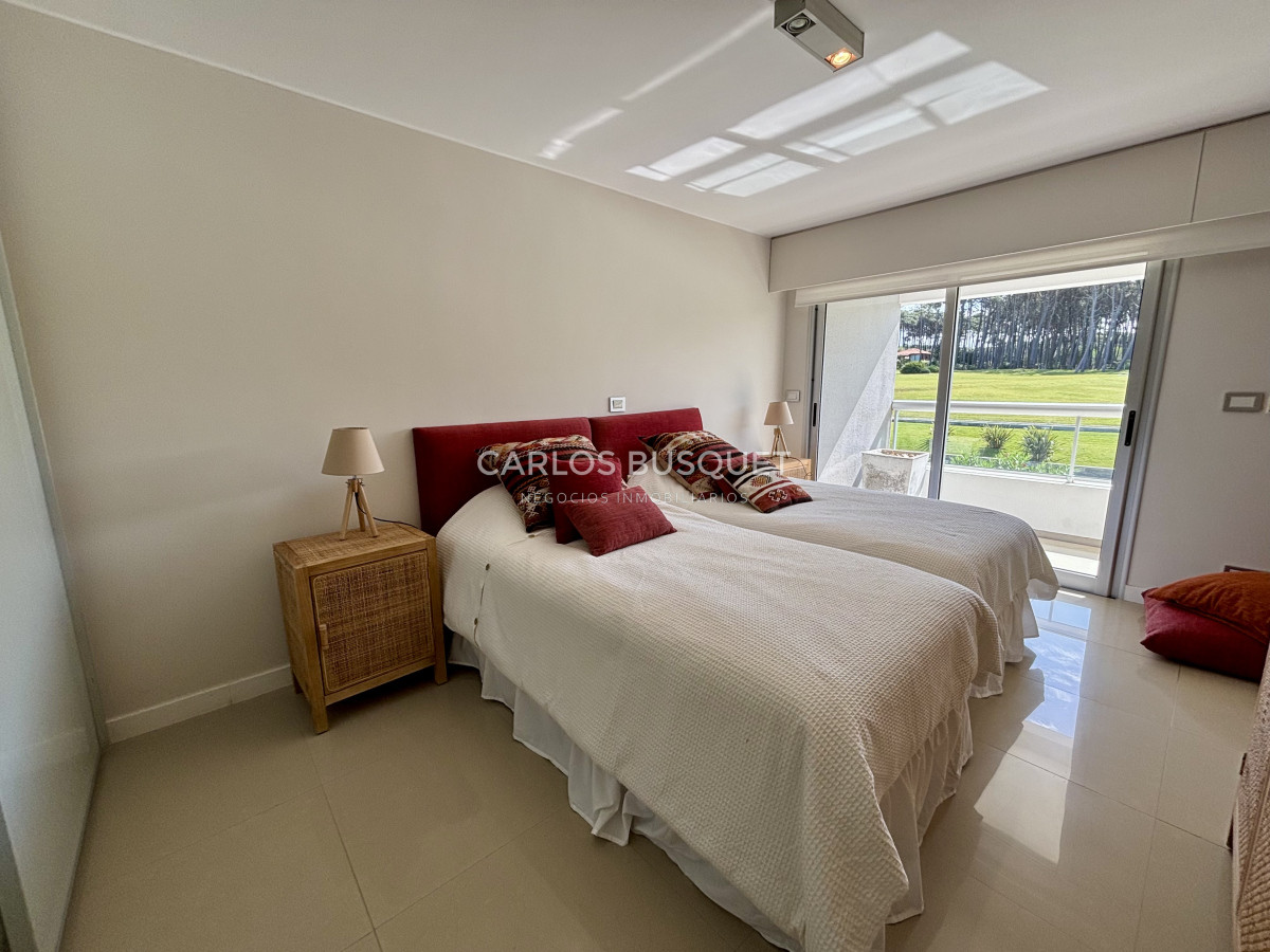 Apartamento ID.846 - Venta de apartamento 3 dormitorios en suite, en playa brava, torre Indigo
