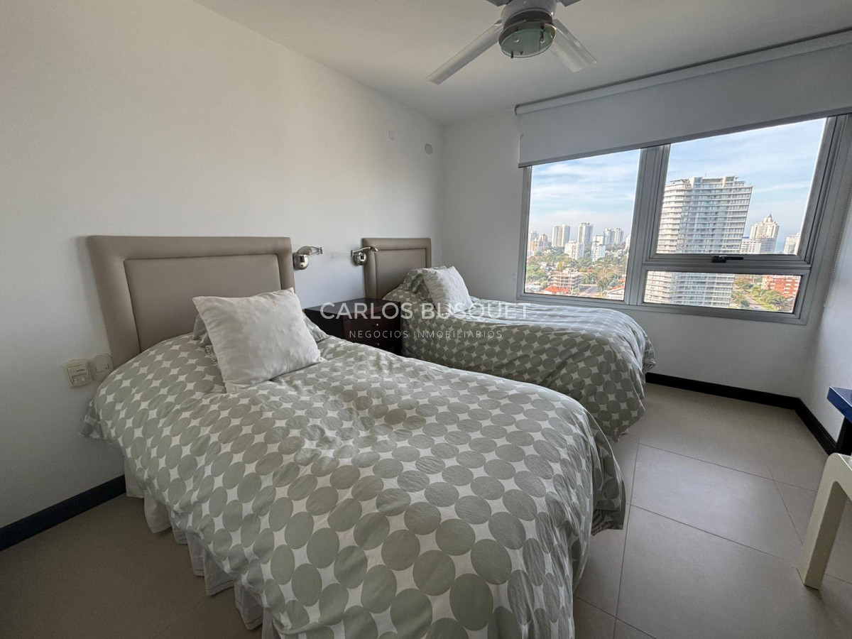 Apartamento ID.1083 - Apartamento en alquiler invernal de 3 suites en playa mansa