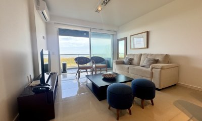 Departamento primera linea Playa Brava