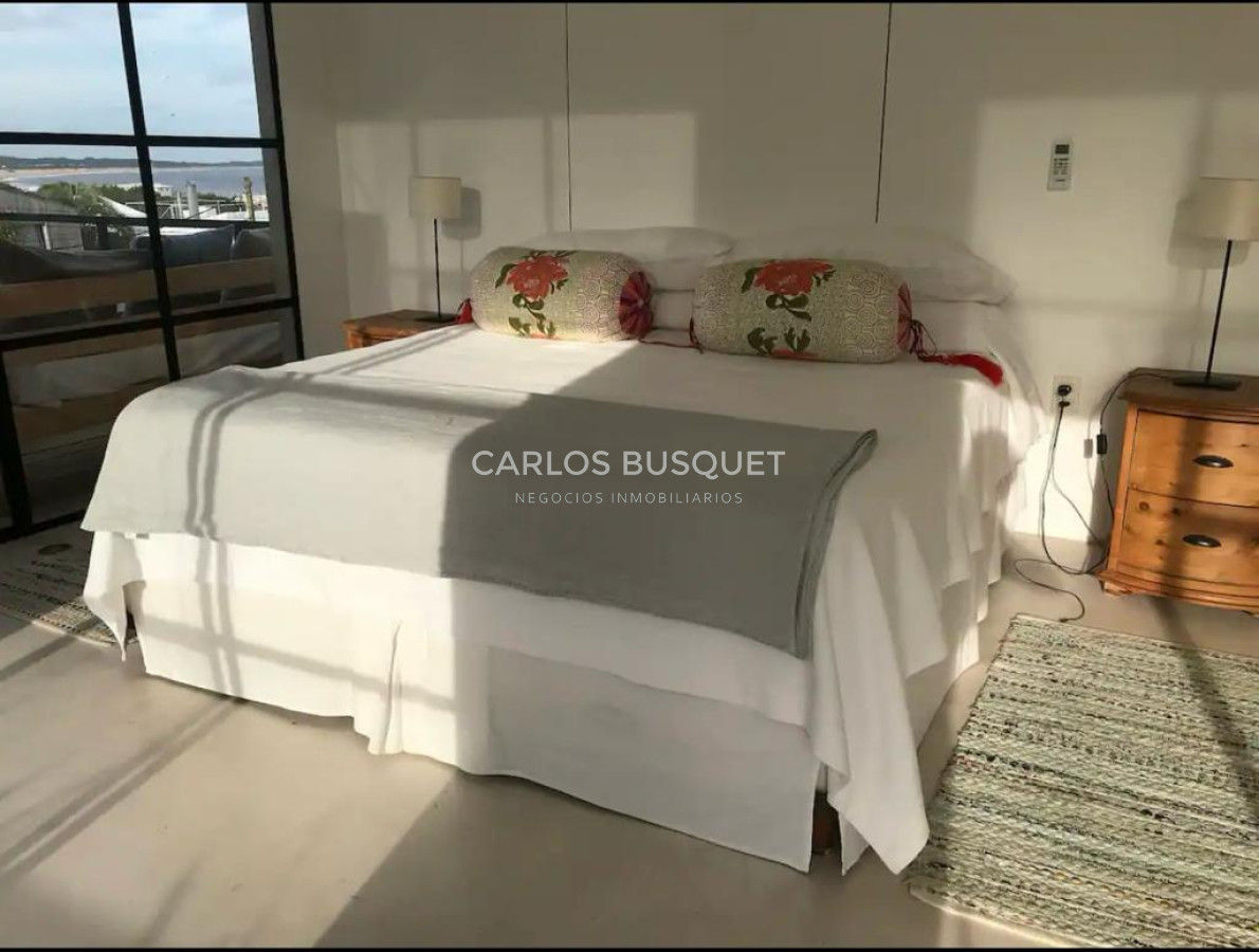 Casa ID.666 - Casa en alquiler de 4 dormitorios en Jose Ignacio 