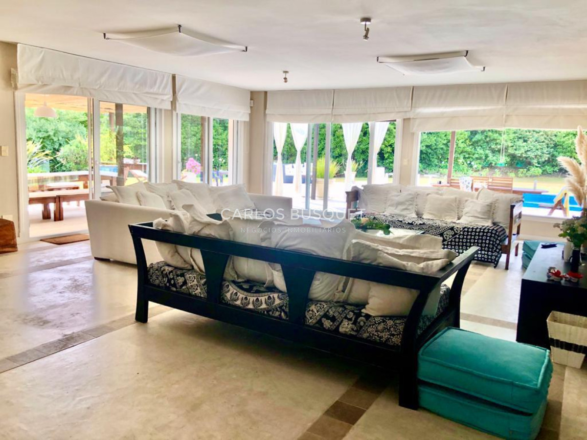 Casa ID.384 - Casa en alquiler temporal, de 6 dormitorios, en Rincón del Indio! 