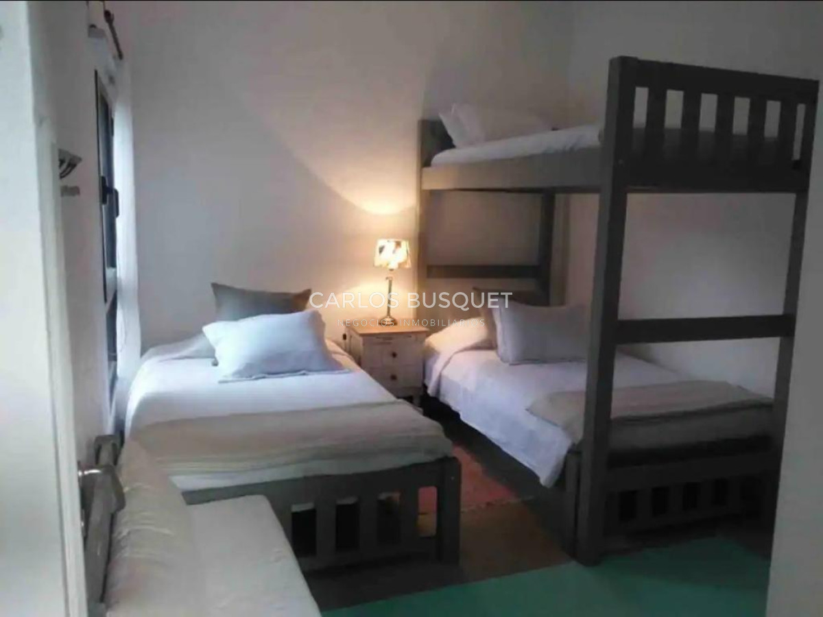 Casa ID.666 - Casa en alquiler de 4 dormitorios en Jose Ignacio 
