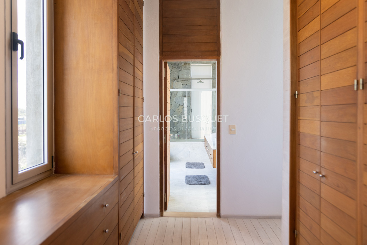 Casa ID.244 - Casa en Alquiler temporal, de 6 dormitorios, en Santa Monica, sobre el mar