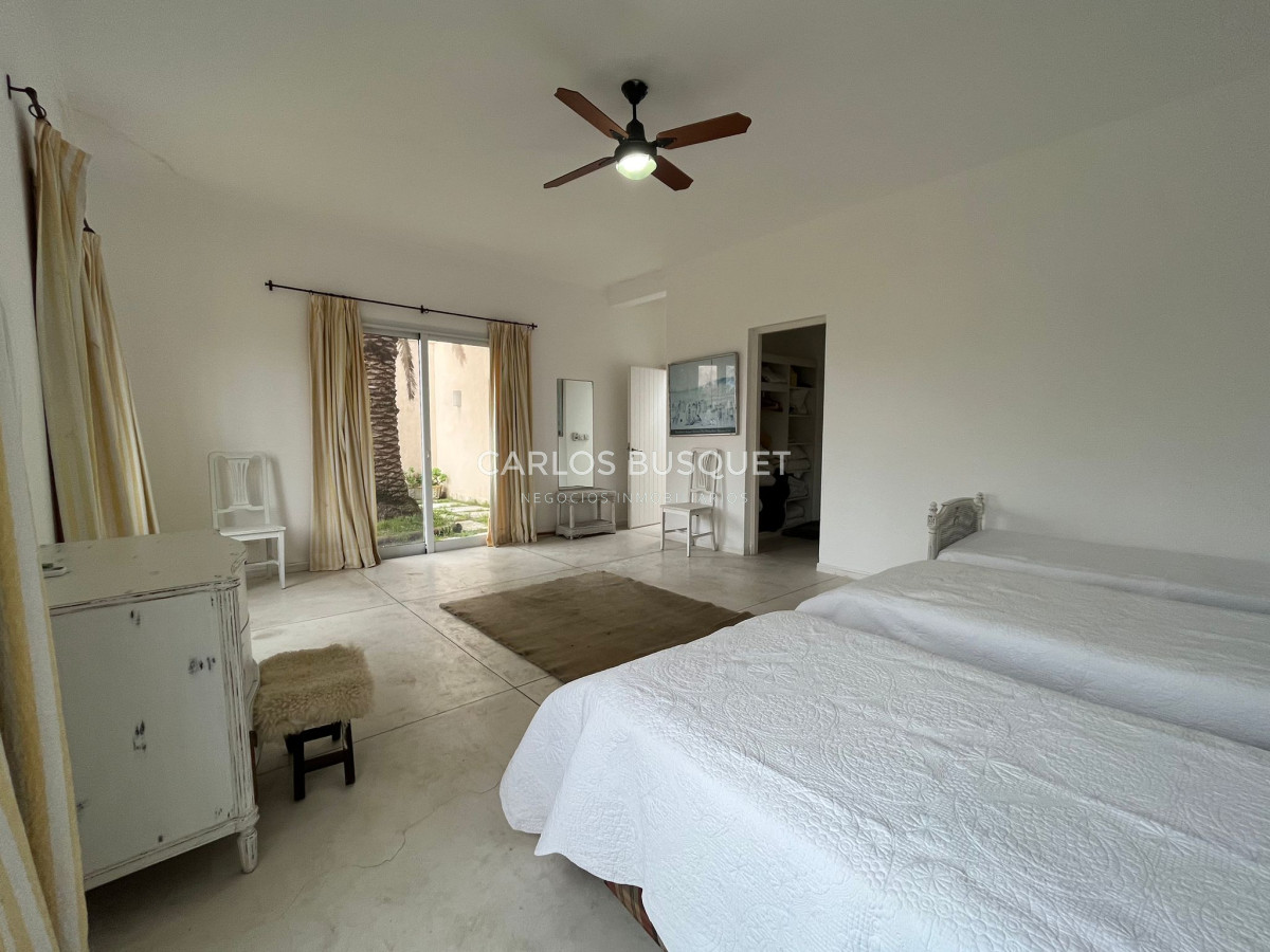 Casa ID.24 - Casa en Alquiler temporal, de 4 dormitorios, en la Península