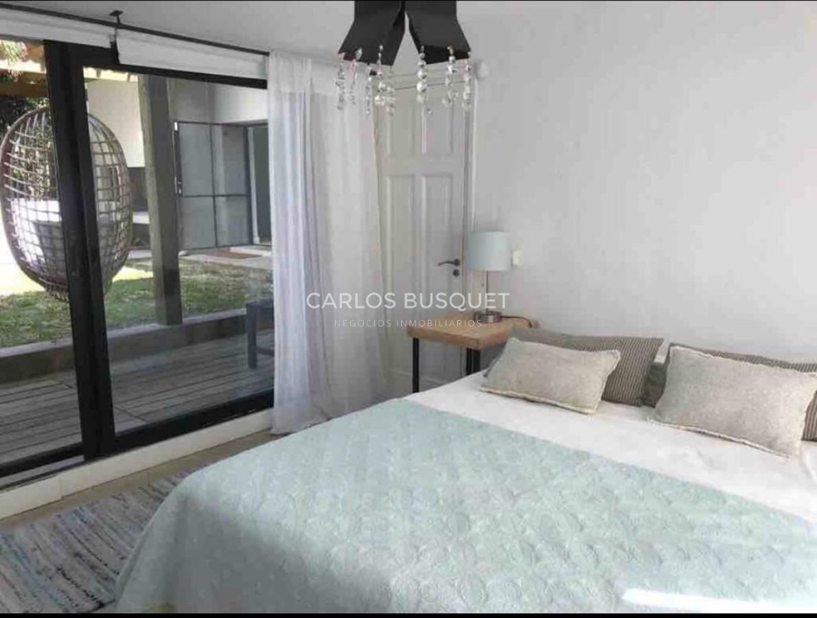 Casa ID.666 - Casa en alquiler de 4 dormitorios en Jose Ignacio 