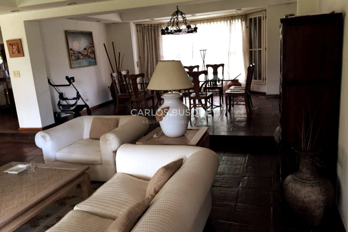 Casa ID.397 - Casa de 4 dormitorios en alquiler temporal en La Mansa, a dos cuadras de la playa!