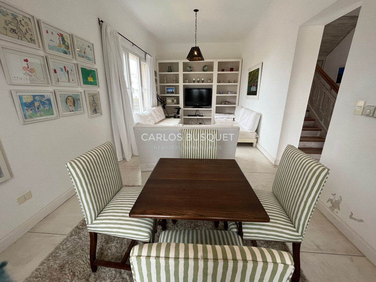 Casa ID.24 - Casa en Alquiler temporal, de 4 dormitorios, en la Península