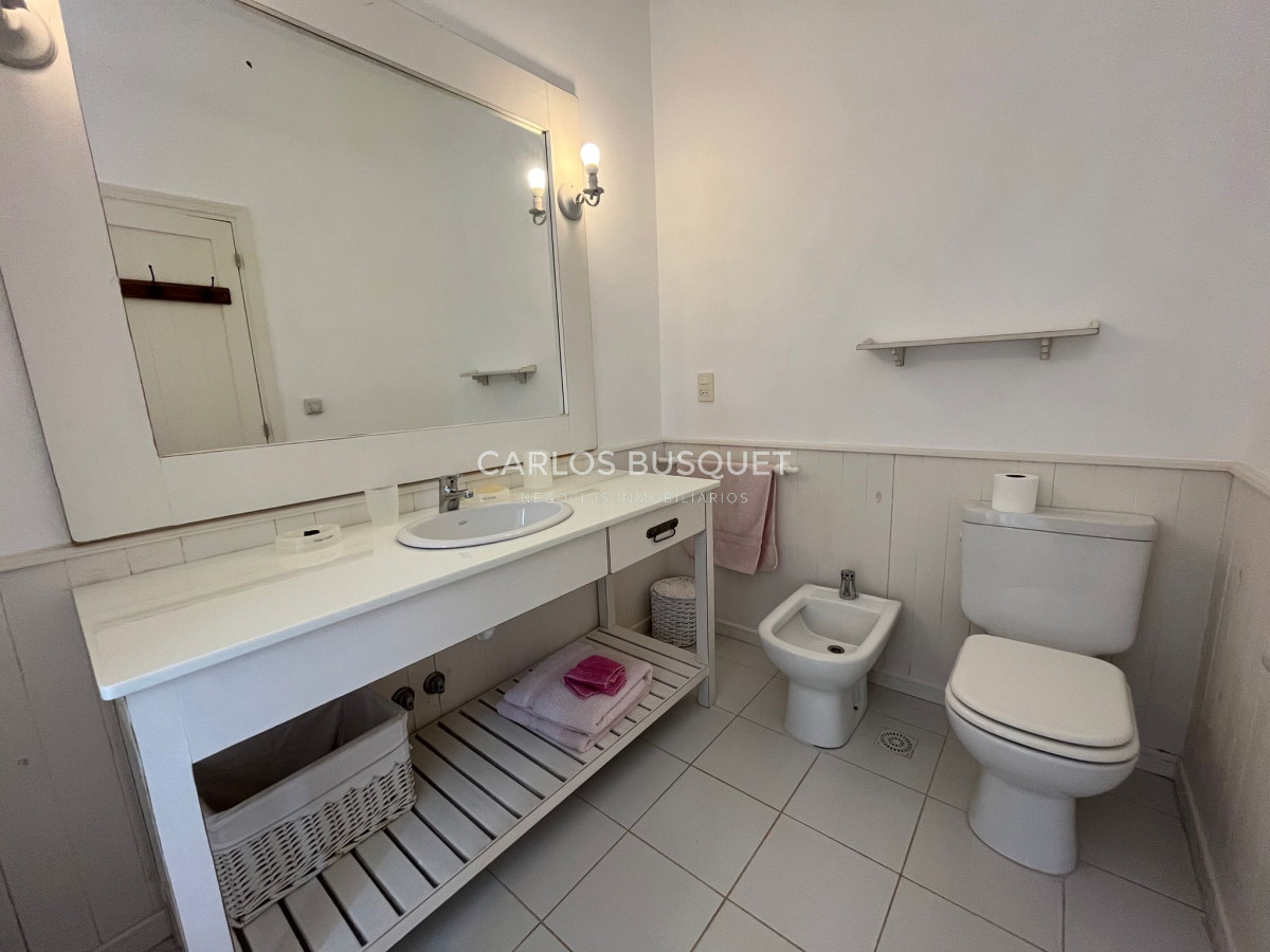 Casa ID.24 - Casa en Alquiler temporal, de 4 dormitorios, en la Península