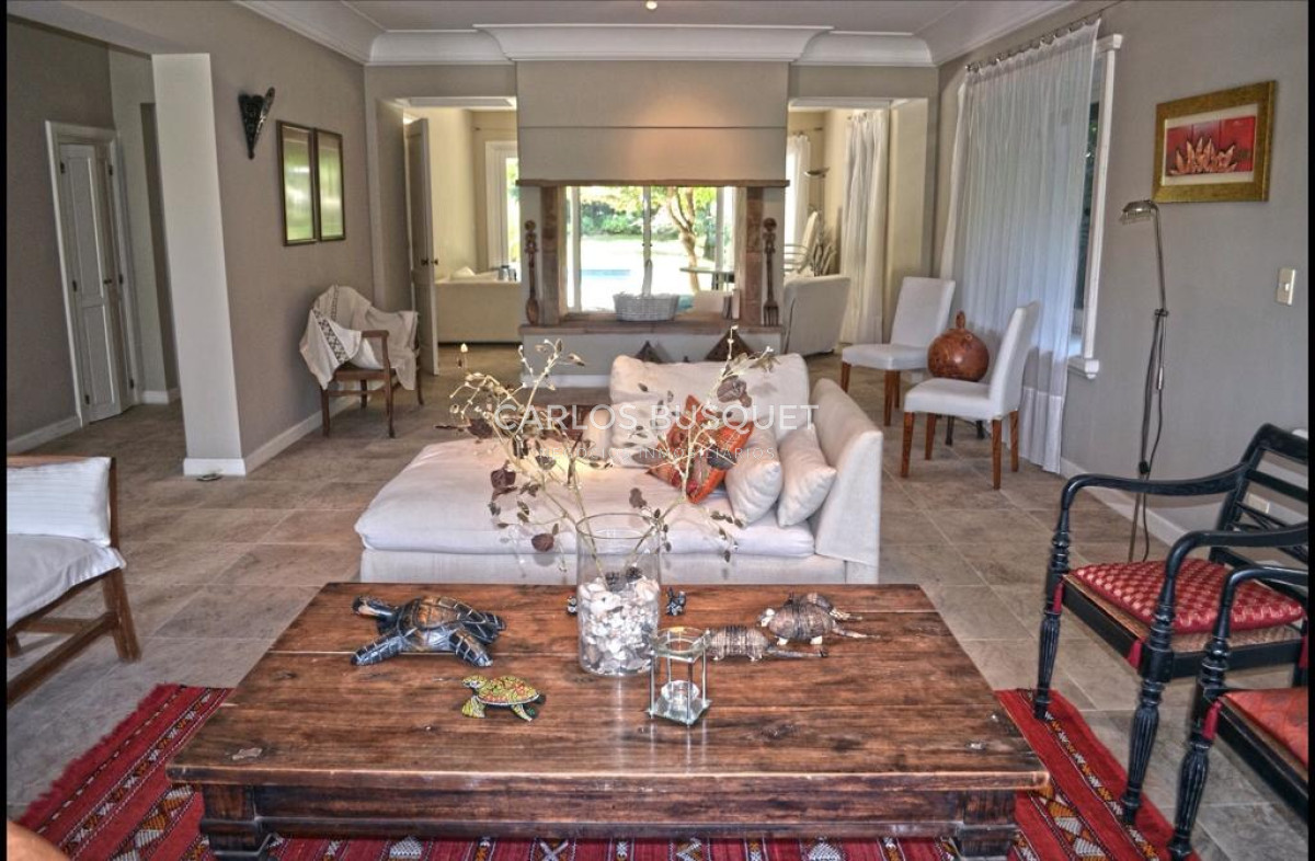 Casa ID.384 - Casa en alquiler temporal, de 6 dormitorios, en Rincón del Indio! 