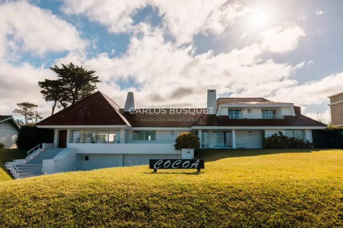 Casa ID.1628 - Casa en alquier temporal Playa Mansa primera linea Punta Del Este