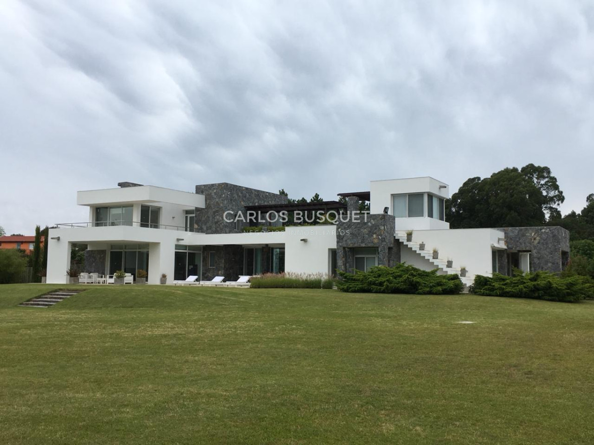 Casa ID.383 - Espectacular casa en venta en Mangrullos de Punta Piedras! 