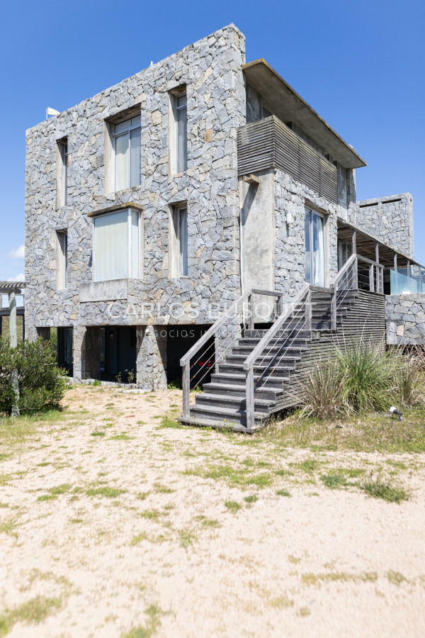 Casa ID.244 - Casa en Alquiler temporal, de 6 dormitorios, en Santa Monica, sobre el mar