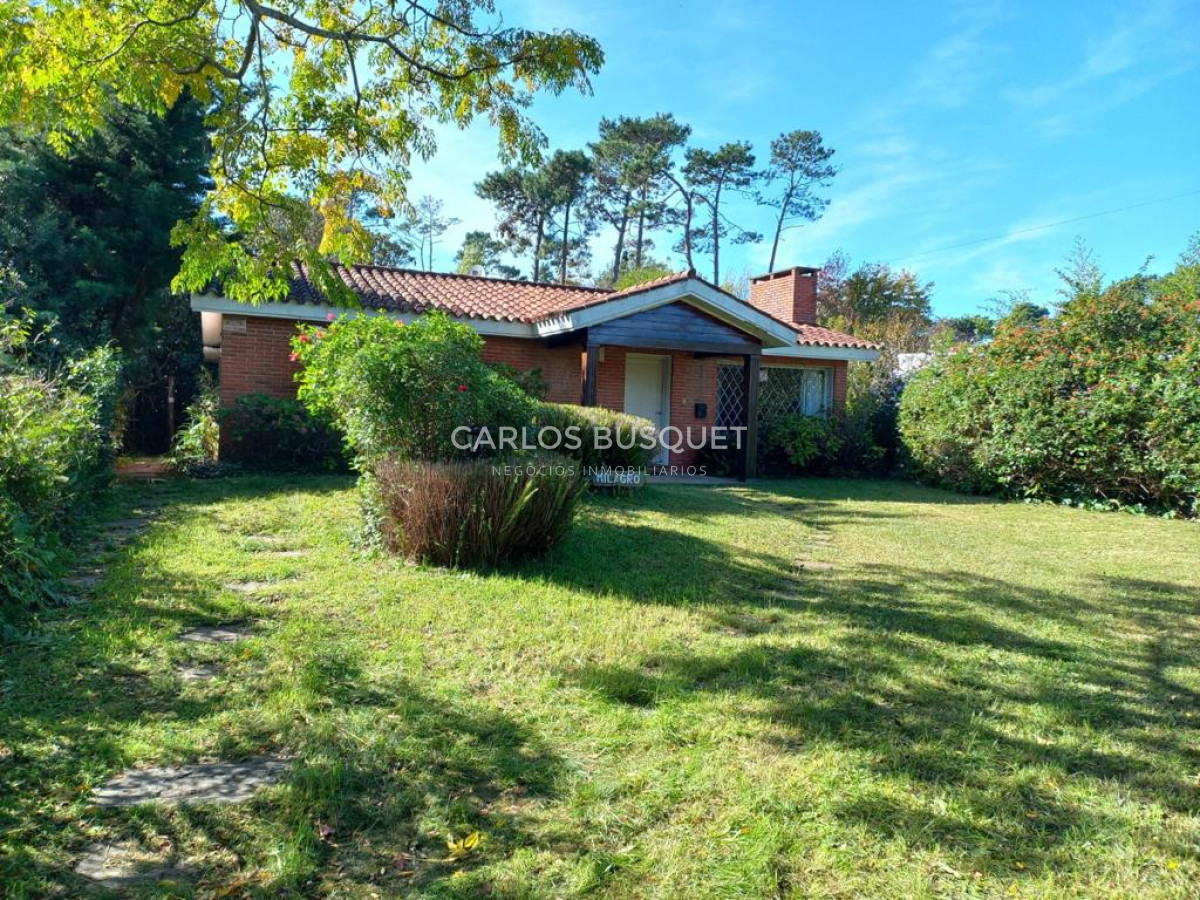 Casa ID.382 - Casa en alquiler temporal, de 3 dormitorios, en zona Cantegril! 