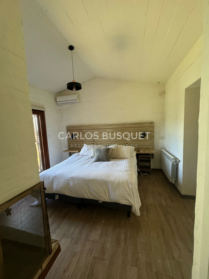Casa ID.702 - Casa en alquiler temporario de 3 dormitorios, en barrio Cantegril 