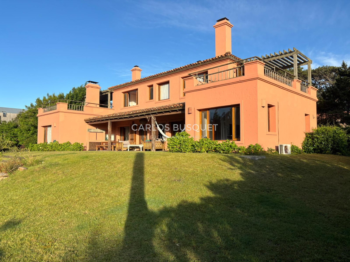 Casa ID.742 - Casa en alquiler temporal de 4 dormitorios en La Barra 