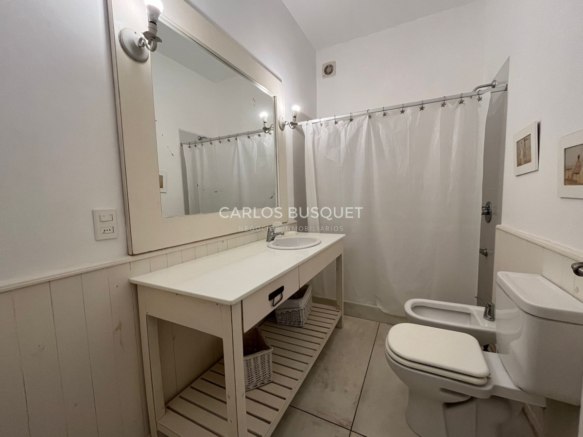 Casa ID.24 - Casa en Alquiler temporal, de 4 dormitorios, en la Península