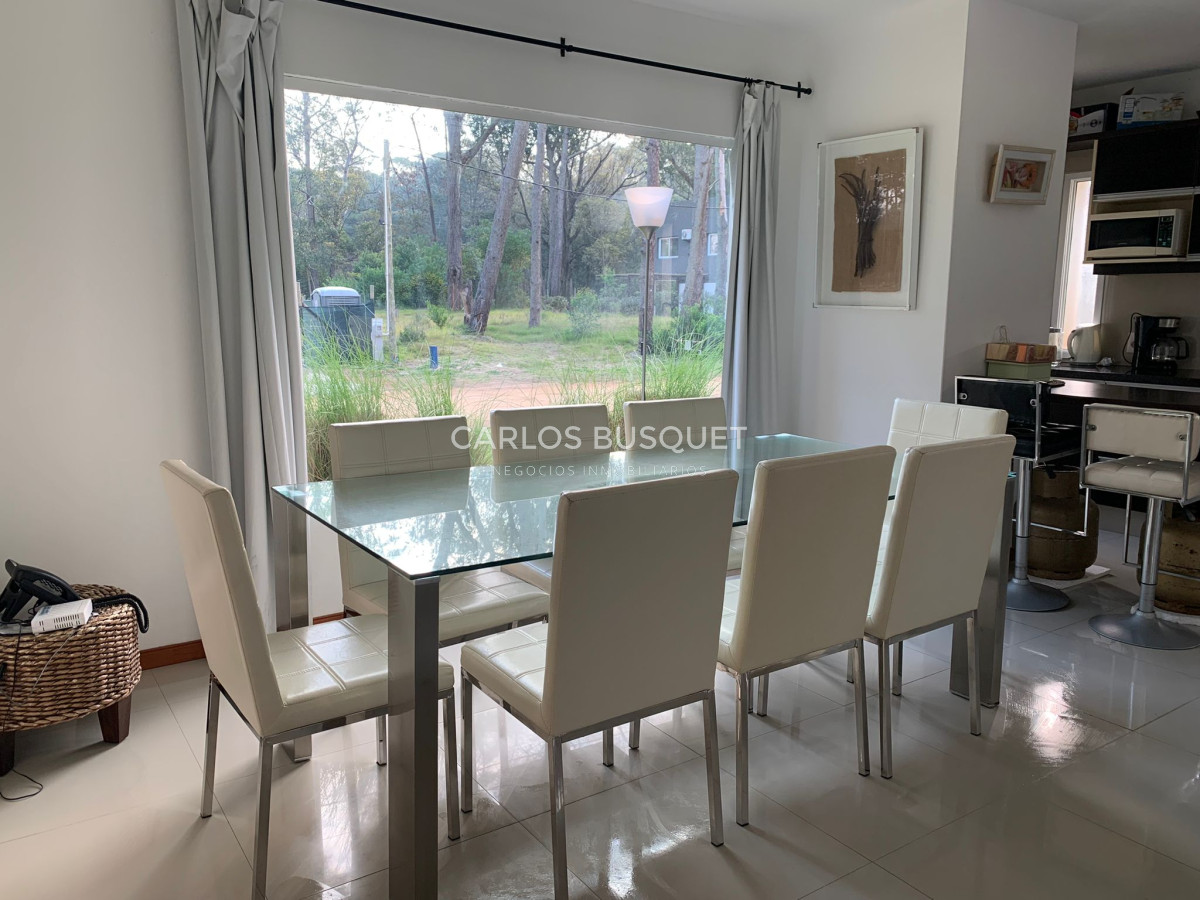 Casa ID.294 - Casa en venta de 4 dormitorios en Solanas 