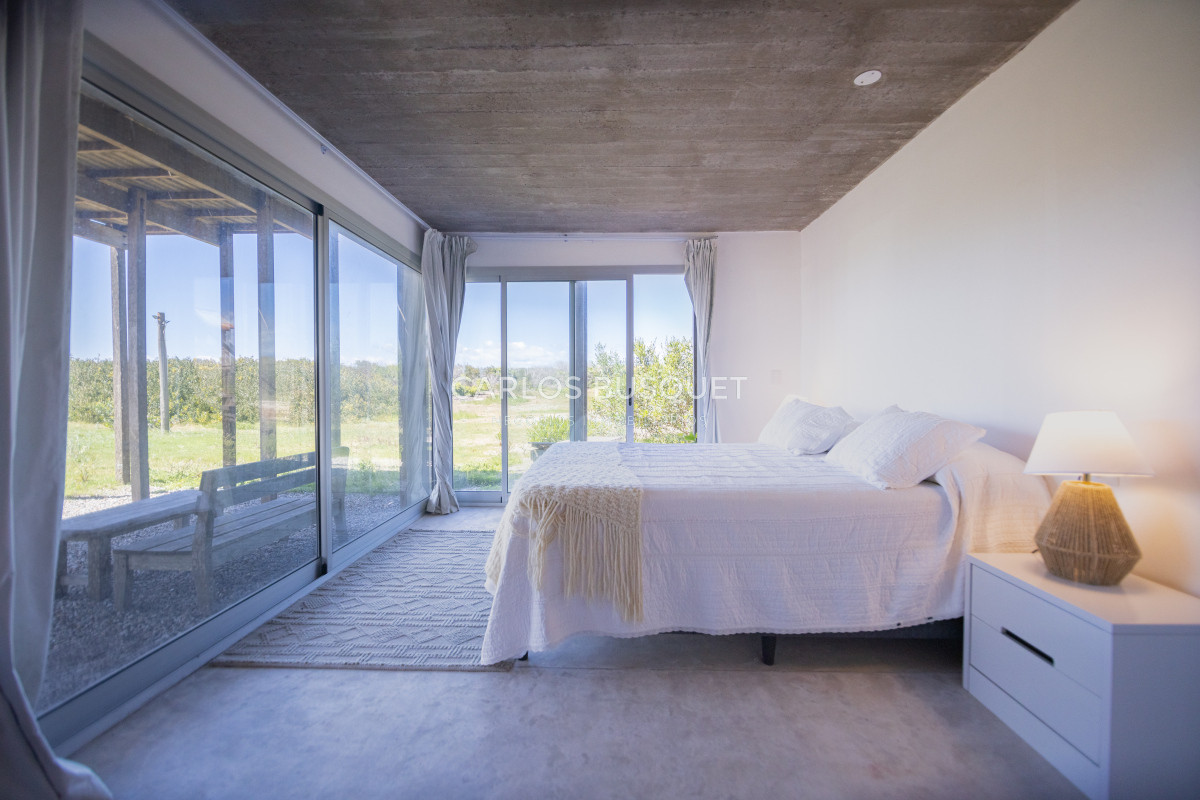 Casa ID.244 - Casa en Alquiler temporal, de 6 dormitorios, en Santa Monica, sobre el mar