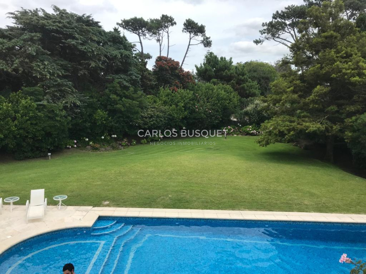Casa ID.384 - Casa en alquiler temporal, de 6 dormitorios, en Rincón del Indio! 