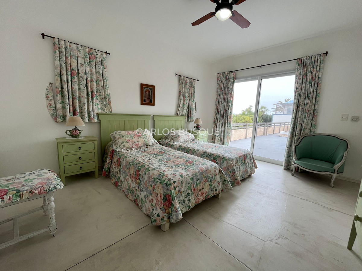 Casa ID.24 - Casa en Alquiler temporal, de 4 dormitorios, en la Península