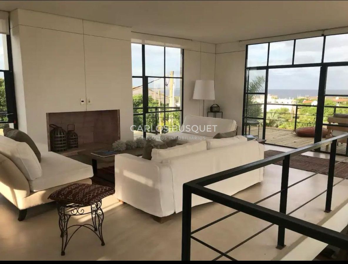 Casa ID.666 - Casa en alquiler de 4 dormitorios en Jose Ignacio 