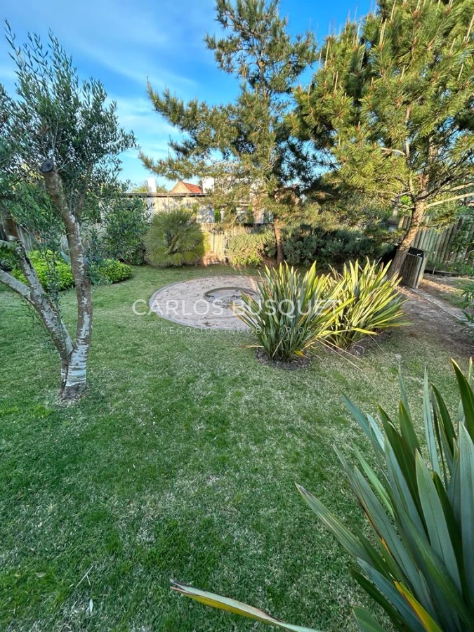 Casa ID.420 - Casa en alquiler, de 4 dormitorios, en Jose Ignacio, Club de Mar! 