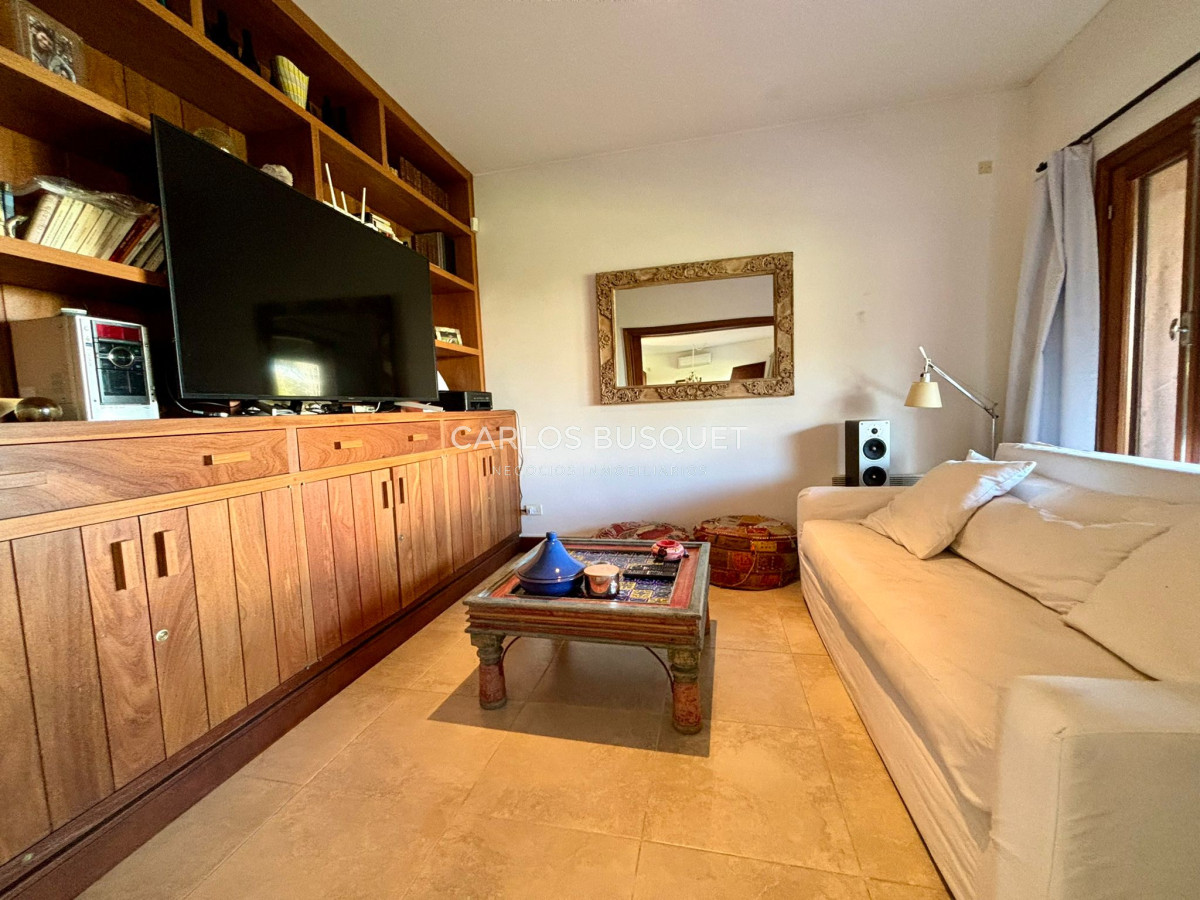 Casa ID.742 - Casa en alquiler temporal de 4 dormitorios en La Barra 