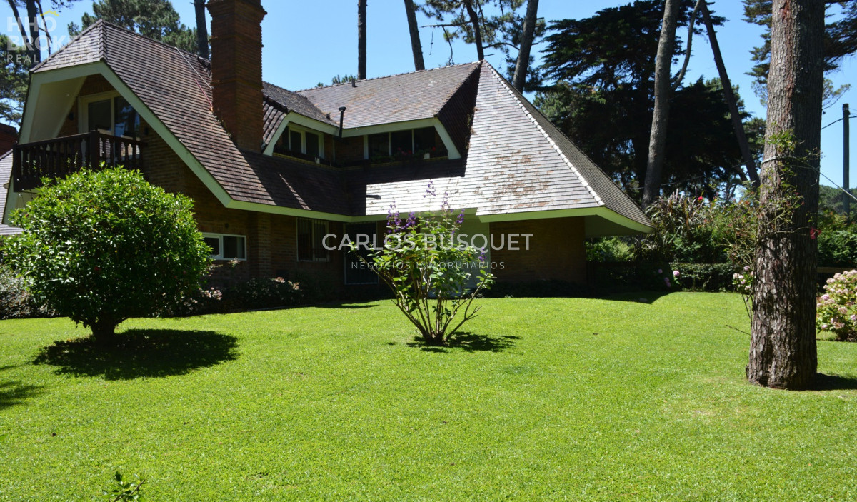 Casa ID.886 - Increible casa de 4 suites en San Rafael Punta Del Este en venta