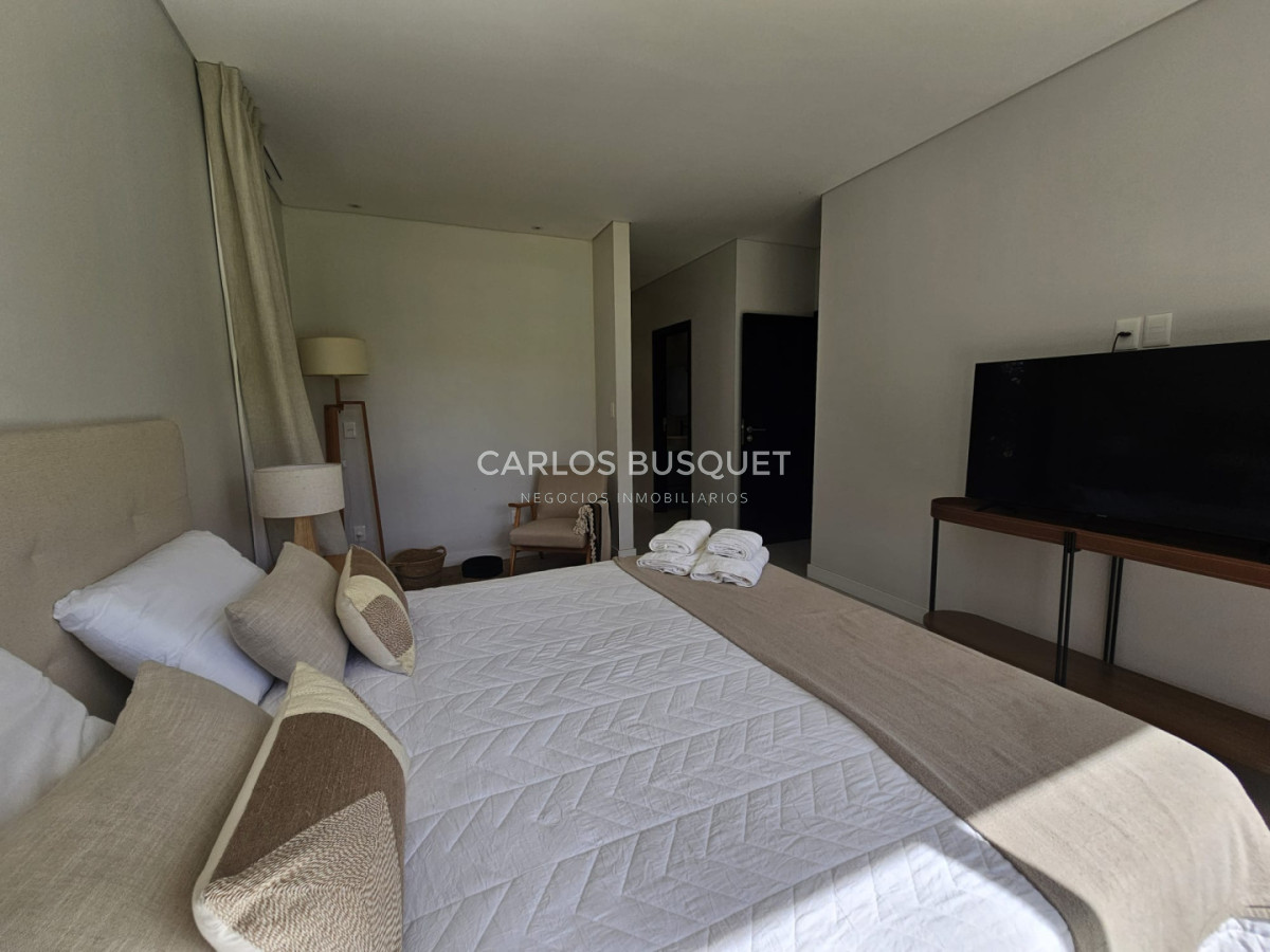 Casa ID.1810 - Venta de casa, 3 dormitorios en San Rafael, Punta Del Este