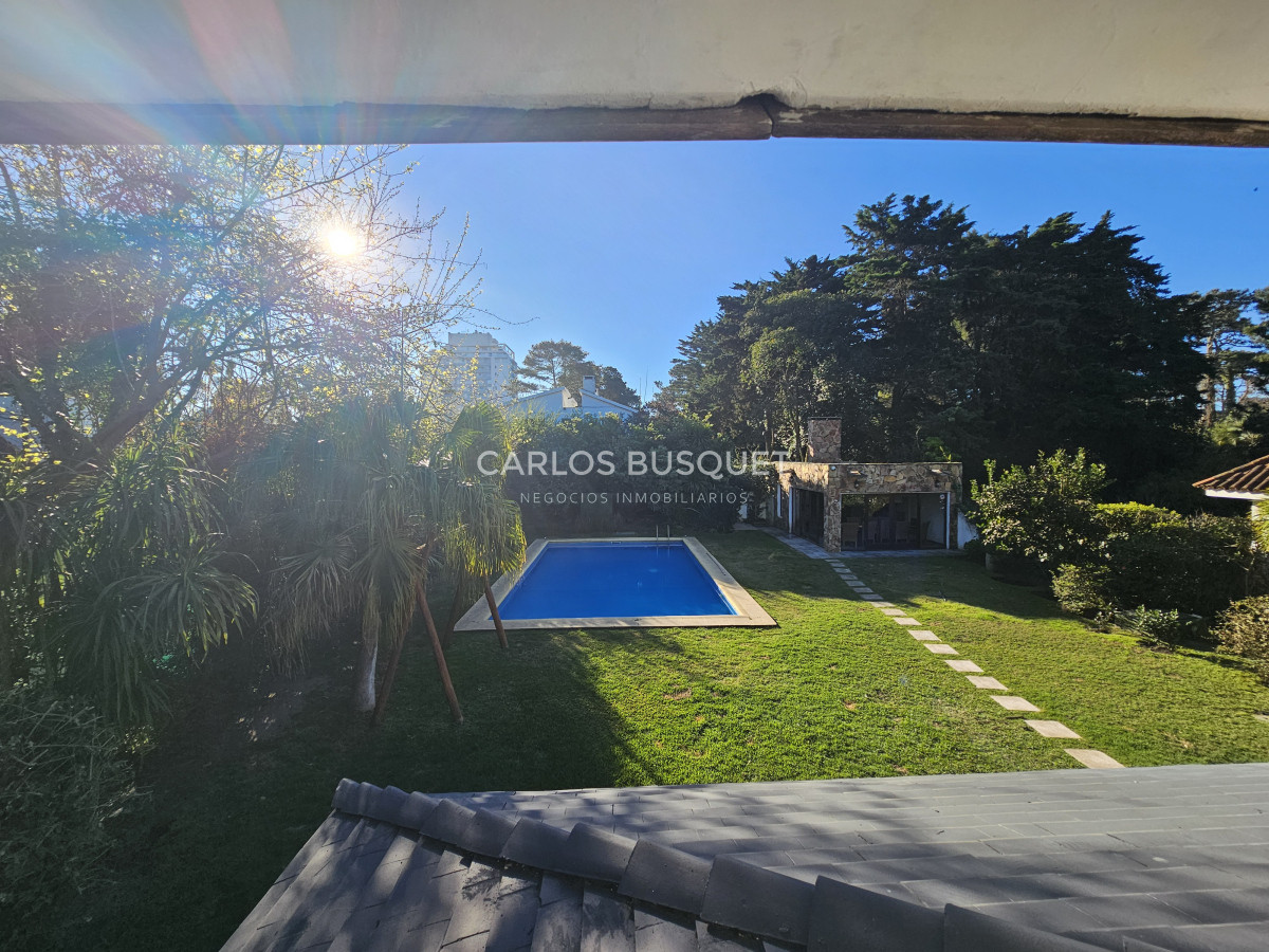 Casa ID.1306 - Espectacular casa en venta en Barrio Lugano Punta Del Este 4 dormitorios