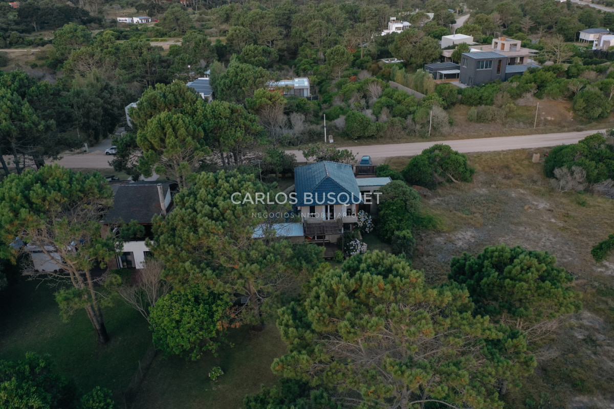 Casa ID.1401 - Casa en alquiler temporal de 4 dormitorios en Jose Ignacio