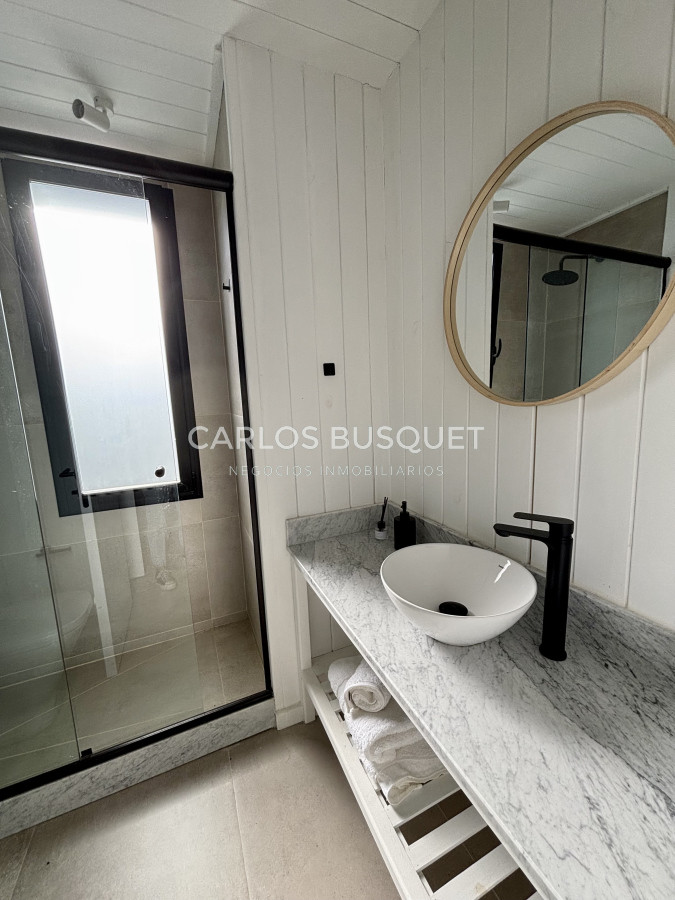 Casa ID.1035 - Casa a estrenar de 5 dormitorios en Jose Ignacio, Pinar del Faro