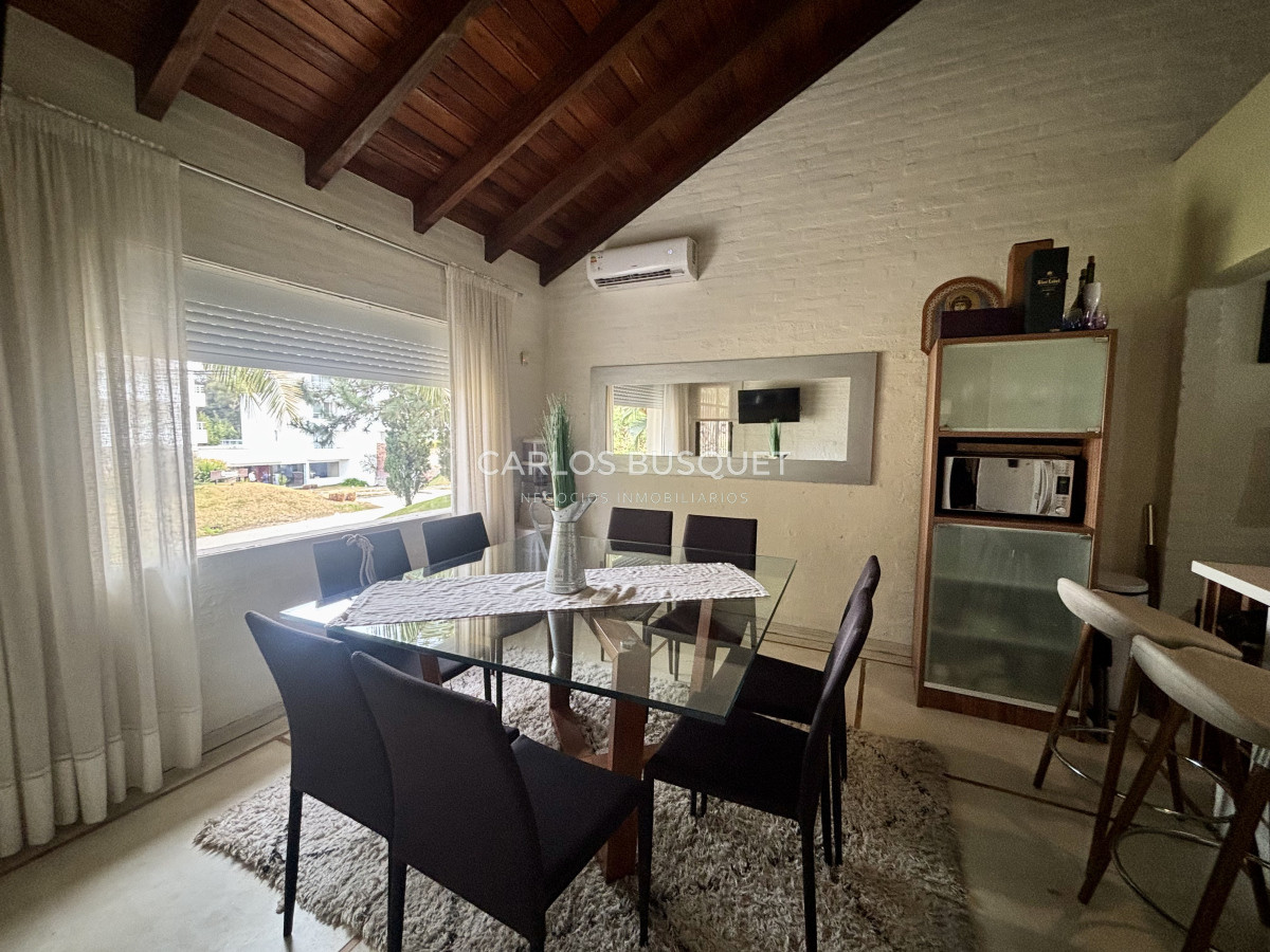 Casa ID.1232 - Casa en venta de 3 dormitorios en Golf, Punta del Este