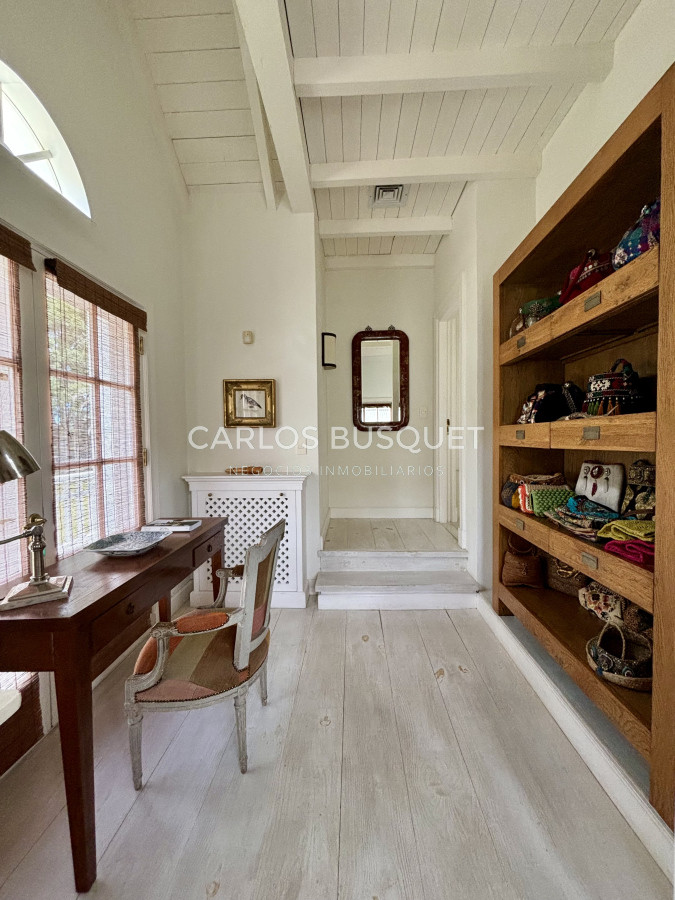 Casa ID.855 - Chacra en venta de 5 has, con espectacular casa de 5 dormitorios, en La Barra 