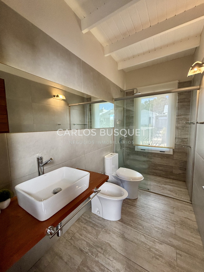 Casa ID.1033 - Casa en venta de 6 dormitorios en Jose Ignacio, Pinar del Faro