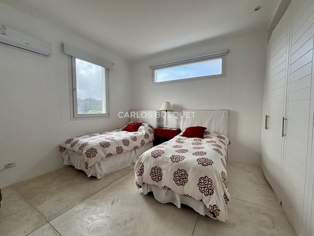 Casa ID.245 - Casa en alquiler temporal de 4 dormitorios en Santa Monica sobre el mar