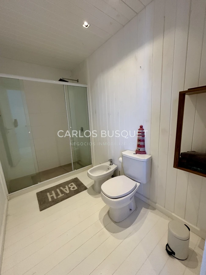 Casa ID.1034 - Casa en alquiler temporal de 4 dormitorios en Jose Ignacio, barrio cerrado Pinar del Faro