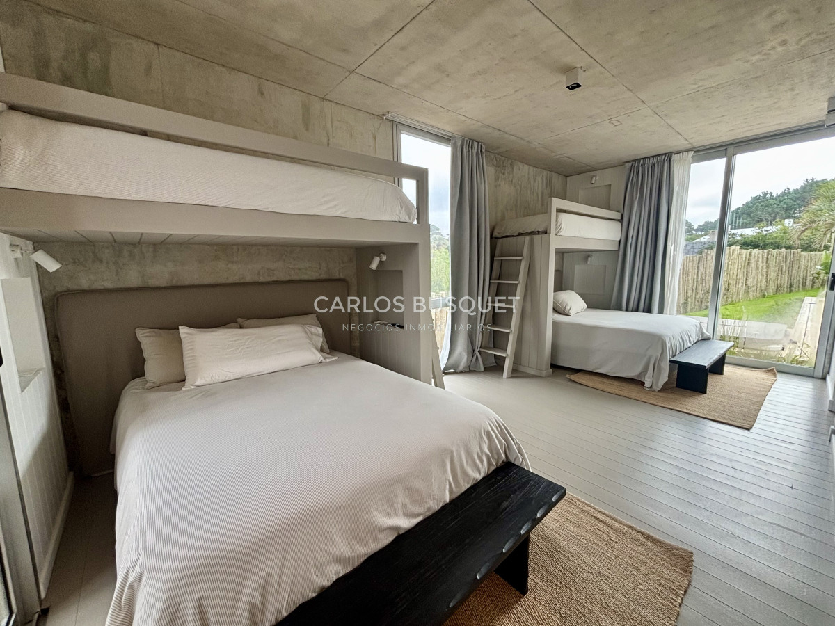 Casa ID.1188 - Casa en venta de 5 dormitorios en Pinar del Faro, Jose Ignacio