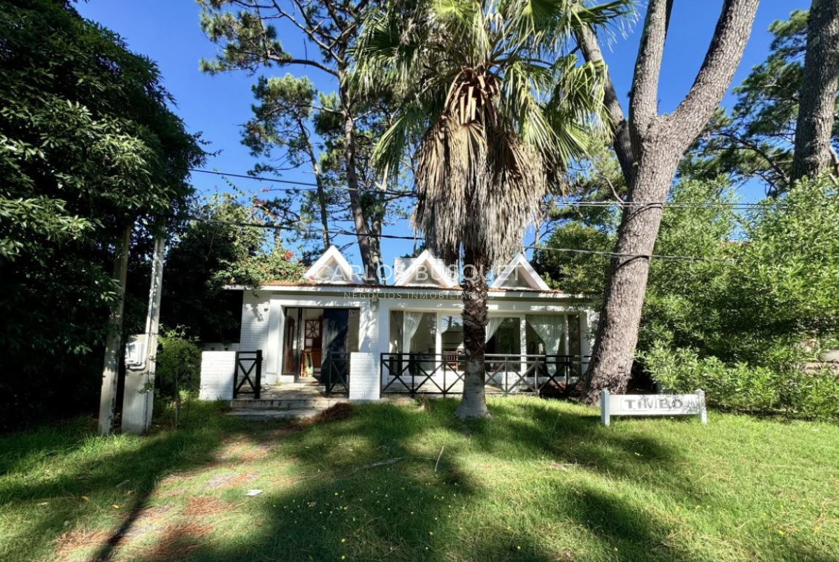 Casa ID.1133 - Casa de 5 dormitorios en San Rafael